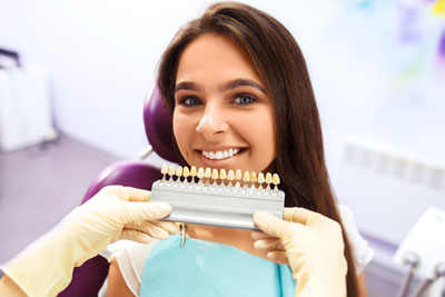 How To Prepare For A Visit To A Veneers Dentist