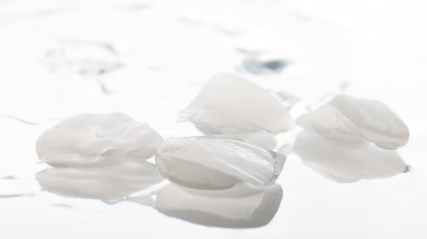 Composite Vs  Porcelain Dental Veneers: Making The Right Choice For Your Smile