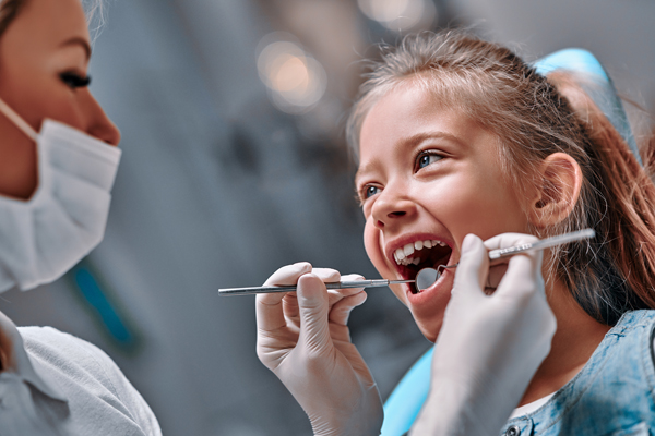 How Older Adults Can Benefit From Seeing A Family Dentist
